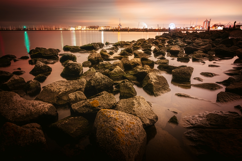 Warnemuende Rostock Souej